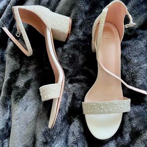 BRIDAL PEARLY WEDDING LOW HEEL - 9 - DB Studio - WORN ONCE